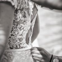 détail robe de mariée